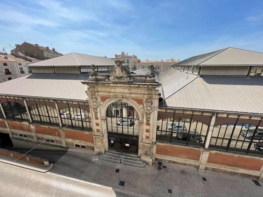 Vue Sur La Place Des Halles, Art Apparts Безье Экстерьер фото